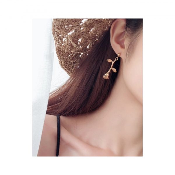 Golden Rose Earings