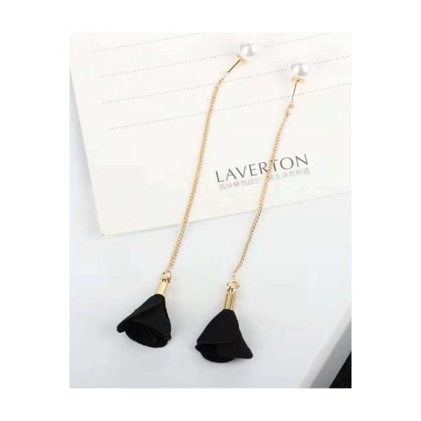 Delicate Black Rose Earings